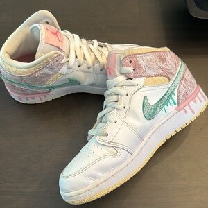 Jordan White and Pink Sneakers Mid-Top